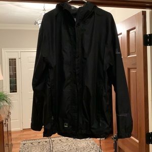 Men’s waterproof rain jacket